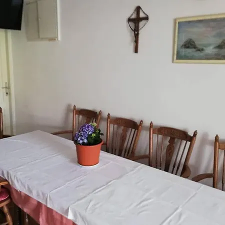 Ribaric Holiday home Banjol