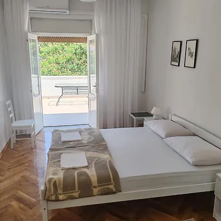 Holiday home Ribaric